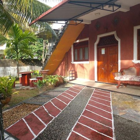 Star Home Stay Бентота Екстериор снимка