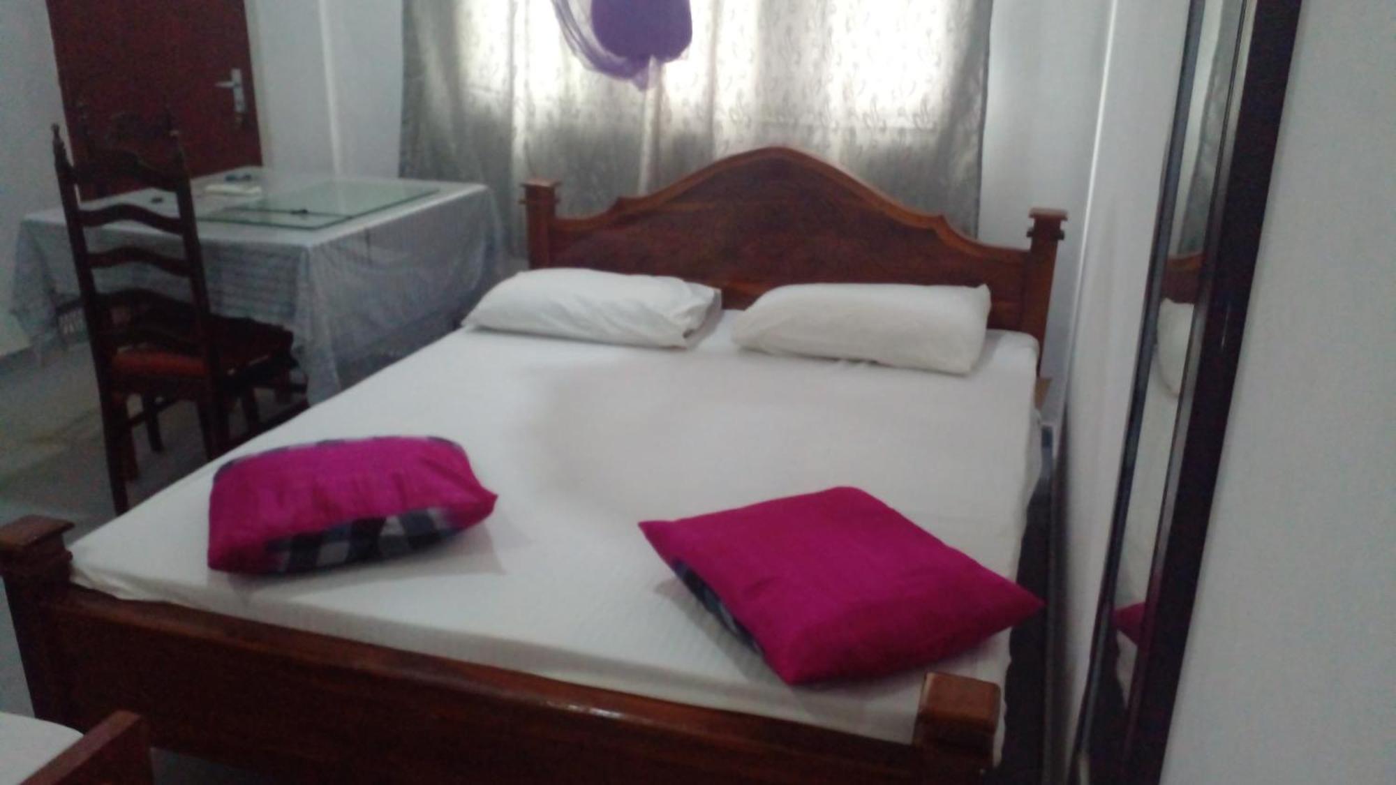 Star Home Stay Бентота Екстериор снимка