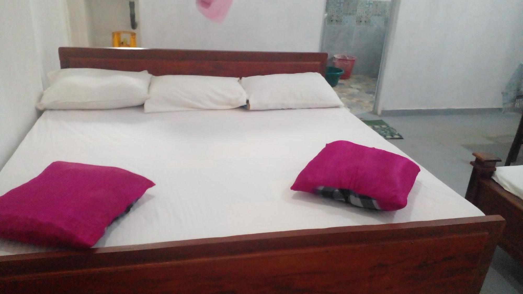 Star Home Stay Бентота Стая снимка